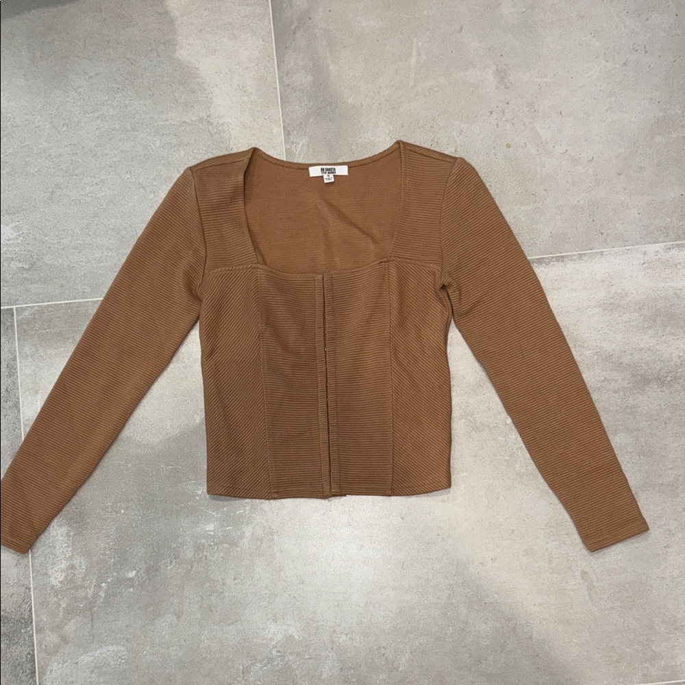 BB Dakota Tan Ribbed Knit Top (small)
